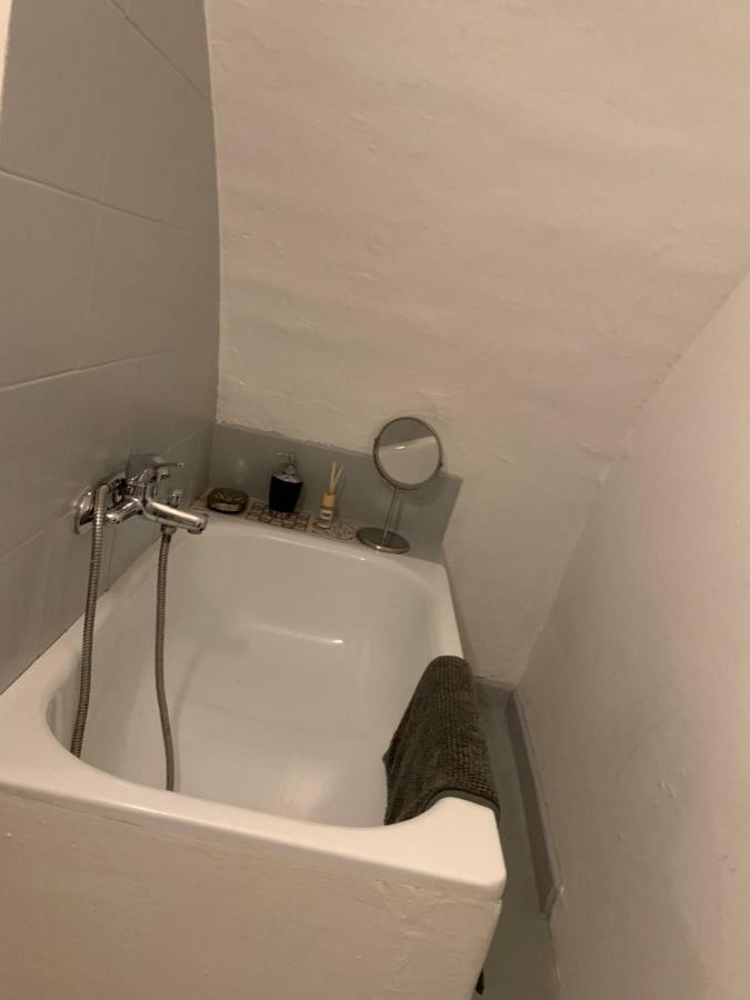 Апартаменти Mini Flat Wifi Барі Екстер'єр фото