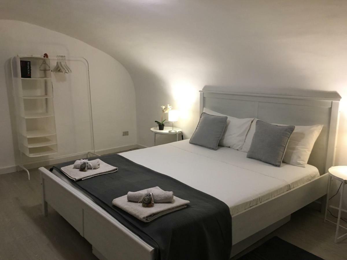 Апартаменти Mini Flat Wifi Барі Екстер'єр фото